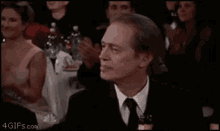 Clapping Steve Buscemi GIF - Clapping Steve Buscemi I Dont Know What Im Doing GIFs