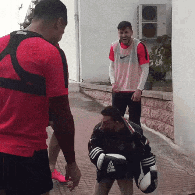 baba-boxing.gif
