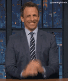 Shimmy GIF - Seth Meyers Late Night Seth Late Night With Seth Meyers GIFs