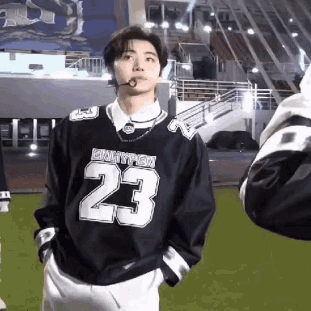 sunghoon jersey number