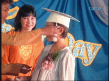 Click Trina Zuñiga GIF - Click Trina Zuñiga High School Graduation GIFs