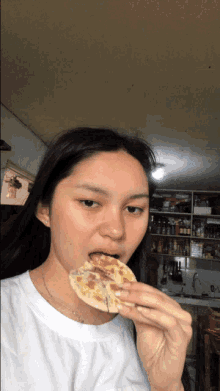 Selfie Eating GIF - Selfie Eating Bite GIFs