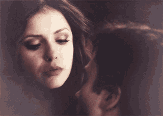 Delena kiss (gif made by moi) :)