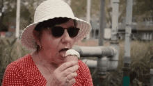 Lea Witvrouwen Ice Cream GIF - Lea Witvrouwen Ice Cream Licking GIFs