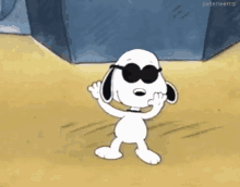 Snoopy Dance GIF - Snoopy Dance Moves GIFs