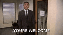 Bow Bowing GIF - Bow Bowing Michaelscott GIFs