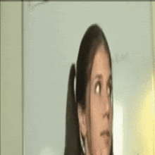 Looking Around Looking Back GIF - Looking Around Looking Looking Back GIFs
