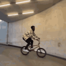 Jump Nigel Sylvester GIF - Jump Nigel Sylvester Riding On The Wall GIFs