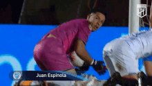 Hold On Juan Espínola GIF - Hold On Juan Espínola Godoy Cruz Antonio Tomba GIFs