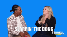The Terrell Show Kelly Clarkson GIF - The Terrell Show Kelly Clarkson Slappin The Dong GIFs