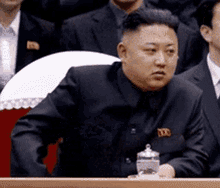 Kim Jong Un Applause GIF - Kim Jong Un Applause Not Bad GIFs