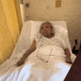 Old Lady Surprised Stunned GIF - Old Lady Surprised Stunned Hospital Bed GIFs
