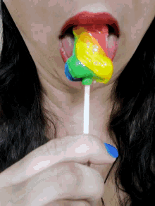 Siren Lollipop GIF - Siren Lollipop Escape GIFs