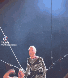 Dipole Pink GIF - Dipole Pink Pink Concert GIFs