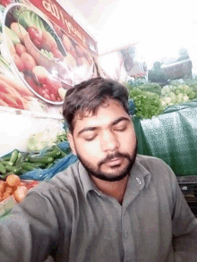Yes Shahbaz GIF - Yes Shahbaz Selfie GIFs