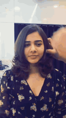 Hairstyle Indian GIF - Hairstyle Indian GIFs