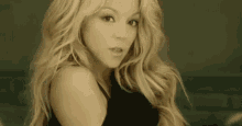 Hi Shakira GIF - Hi Shakira Hey GIFs