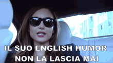 The Lady English Humor GIF - The Lady English Humor Il Suo English Humor Non La Lascia Mai GIFs