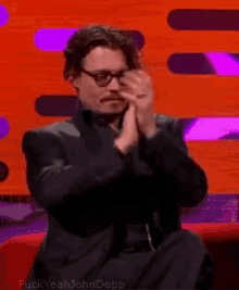 Johnny Depp Clapping GIF - Johnny Depp Clapping Applause GIFs