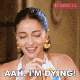 Aah I'M Dying Ananya Panday GIF - Aah I'M Dying Ananya Panday Pinkvilla GIFs