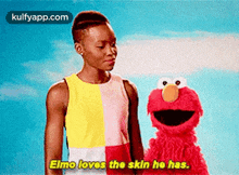 Elmo Lovos The Skin Ho Has..Gif GIF - Elmo Lovos The Skin Ho Has. Person Human GIFs