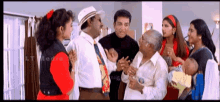 Kaadhala Kaadhala Dei Doi Kudumbam GIF - Kaadhala Kaadhala Dei Doi Kudumbam Kamal Haasan GIFs