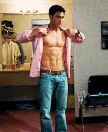 Shirtless And Ripped GIF - Gerry Getting Dressed Hall Pass GIFs
