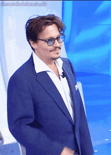 Johnny Depp Handsome GIF - Johnny Depp Handsome Shades On GIFs