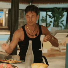 Eating A Snack Joey Essex GIF - Eating A Snack Joey Essex All Star Shore GIFs