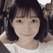 Yukika Teramotoyukika GIF - Yukika Teramotoyukika Looking GIFs