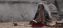 Wise Reading GIF - Wise Reading Studying GIFs