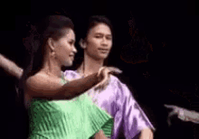 รำวง รำ ชุดไทย GIF - Thai Folk Dance Rumwong Thai Traditional Dress GIFs