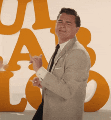 Once Upon A Time In Hollywood Leonardo Dicaprio GIF - Once Upon A Time In Hollywood Leonardo Dicaprio Dance GIFs