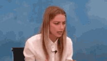 I Dont Know Idk GIF - I Dont Know Idk Amber Heard GIFs