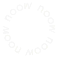 a white circle with the word moow written in it