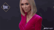 Smile Hand On Hips GIF - Smile Hand On Hips Happy GIFs