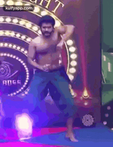 Dancing.Gif GIF - Dancing Malayalamnikuttan Bigboss GIFs
