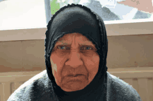 Angry Grandmomma GIF - Angry Grandmomma GIFs