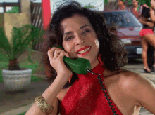 Betty Faria Duas Caras GIF - Betty Faria Duas Caras Telefone GIFs