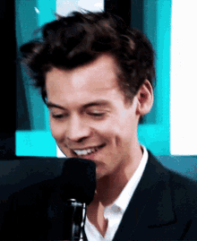 Harry Styles Handsome GIF - Harry Styles Handsome Dunkirk GIFs