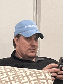 Blue Hat White Dude Man In The Blue Hat GIF - Blue Hat White Dude Man In The Blue Hat Just Saw A Text GIFs