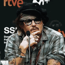 Smile Johnny Depp GIF - Smile Johnny Depp 69ssiff GIFs
