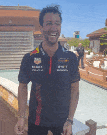 Daniel Ricciardo Laughing GIF - Daniel Ricciardo Laughing Red Bull GIFs