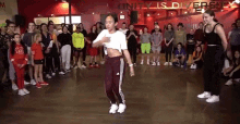 Dancing Dance Moves GIF - Dancing Dance Moves Solo GIFs