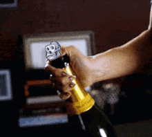 GIF
