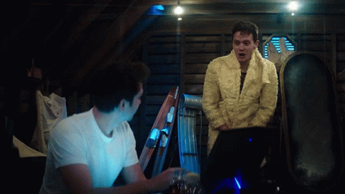 Parallel Isaac Ezban GIF - Parallel Isaac Ezban Martin Wallström GIFs