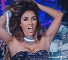 Anahi Amorxponcho GIF