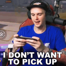 I Dont Want To Pick Up Anything Pickles GIF - I Dont Want To Pick Up Anything Pickles Picklesgaming GIFs