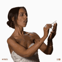 Nail Filing Lizzie GIF - Nail Filing Lizzie Married At First Sight GIFs