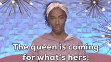 The Queen Is Coming GIF - The Queen Is Coming The Queen GIFs